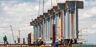 Как будет выглядеть мост через Керченский пролив, по сюжету RT