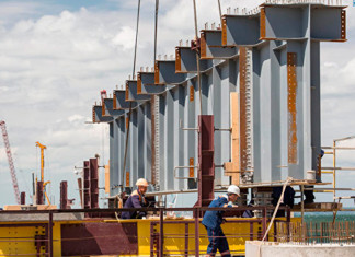 Как будет выглядеть мост через Керченский пролив, по сюжету RT