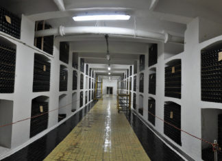 Винзавод «Массандра» начинает экспорт вина в Китай