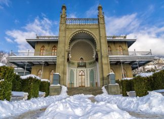 Новый 2018 год в Крыму отметят по царски: Воронцовский и Массандровский дворцы