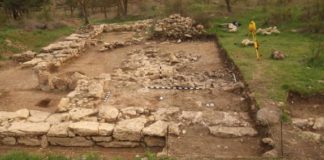 Древняя усадьба у Мекензиевых гор обнаружена археологами Крыма Древняя усадьба Мекензиевы горы в Крыму