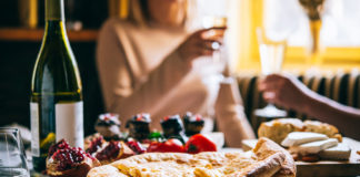 Вкусный Крым ! Сарма, долма, аяклак, чебурек, янтык, рапаны, мидии — что попробовать в Крыму ! Что вкусного поесть в Крыму