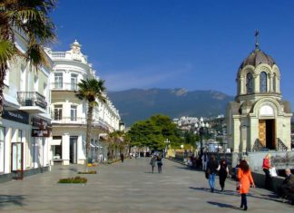 В ТОП-10 курортов для отдыха в бархатном сезоне вошли 6 городов Крыма ! 6 городов Крыма в ТОП-10 курортов России в бархатном сезоне