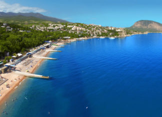 5,6 млн. человек отдохнули в Крыму с начала 2018 года 5,6 млн. человек отдохнули в Крыму с начала 2018 года