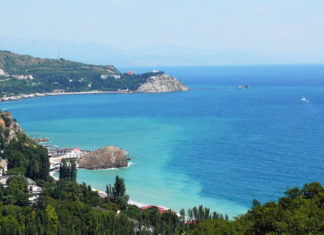 Иностранцы едут в Крым на Новый Год! Вот тебе и раз, а как же «санкции»?? Иностранцы едут в Крым на Новый Год