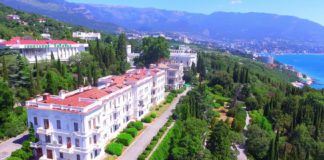 Санаторий «Ливадия» (Ялта) продан за бесценок «кампашке» с уставным фондом целых 10тыс.руб. Санаторий Ливадия продан за бесценок какой то фирмочке