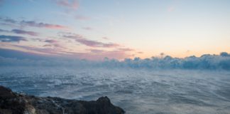 «Черное море дышит!», редкое явление смотрим с высоты мыса Фиолент Черное море парит, ноябрь 2018