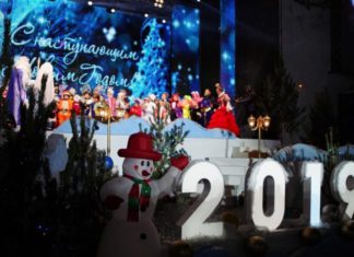 Новый Год в Севастополе — открытие елки, программа праздника на 31 декабря 2018