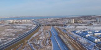 Как идет стройка ЖД-подходов к Крымскому мосту, ВИДЕО