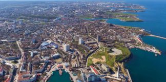 Генпрокуратура займется компанией Apple, указавшей на картах Севастополь украинским