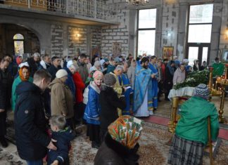 В Кореизе всем миром строится однокупольный храм Воскресения господня, помощь пригодится кореиз, стройка храма воскресения господня