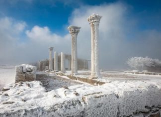 «Херсонес Таврический» — новогодняя программа «Волшебный мир Херсонеса» — с 28.12.2019 по 07.01.2020 Херсоне Таврический - новогодняя программа для всей семьи
