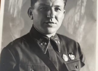 Видео-выставка в Ливадийском дворце «Василий Ермаченков. Судьба героя победы», акция «Ночь музеев» Видео-выставка в Ливадийском дворце «Василий Ермаченков. Судьба героя победы», акция "Ночь музеев"