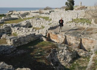 «Дом винодела» в Херсонесе Таврическом, видеоэкскурсия сотрудников музея "Дом винодела" в Херсонесе Таврическом, видеоэкскурсия сотрудников музея