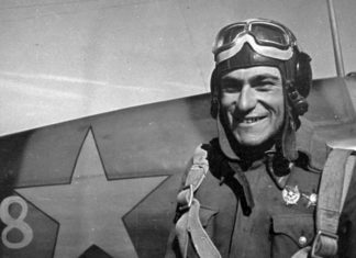 К 100-летию со дня рождения дважды героя Советского Союза Амет-Хана Султана открыта выставка в Ливадийском дворце К 100-летию дважды героя Советского Союза Амет-Хана Султана открыта выставка в Ливадийском дворце