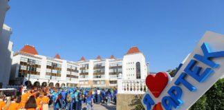 Сегодня, 16 июня 2022, пионерлагерю «Артек» исполнилось 97 лет! Сегодня, 16 июня 2022, пионерлагерю "Артек" исполнилось 97 лет!