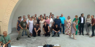 17 июня в Никитском Ботаническом саду студенты Херсонского университета дали концерт 17 июня в Никитском Ботаническом саду студенты Херсонского университета дали концерт