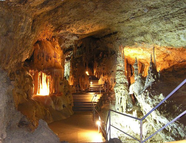 Мраморная пещера, плато Чатыр-Даг