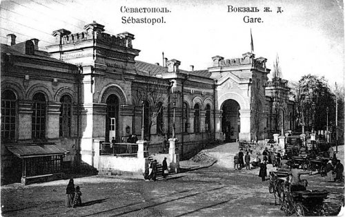 Днем рождения вокзала в Симферополе считается 14 октября 1875 года