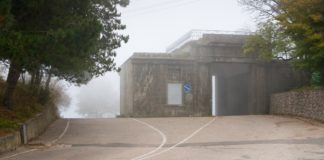 Байдарские ворота, горный перевал из Байдарской долины на ЮБК Байдарские ворота, горный перевал из Байдарской долины на ЮБК