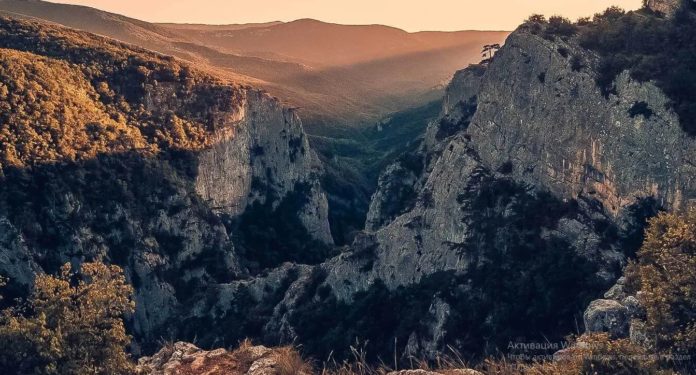 Большой Каньон Крыма, Ванна молодости, как добраться Большой Каньон Крыма, Ванна молодости, как добраться