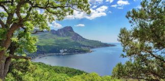 Бухта Ласпи и мыс Айя, морская прогулка из Балаклавы, красивые фото Бухта Ласпи и мыс Айя, морская прогулка из Балаклавы