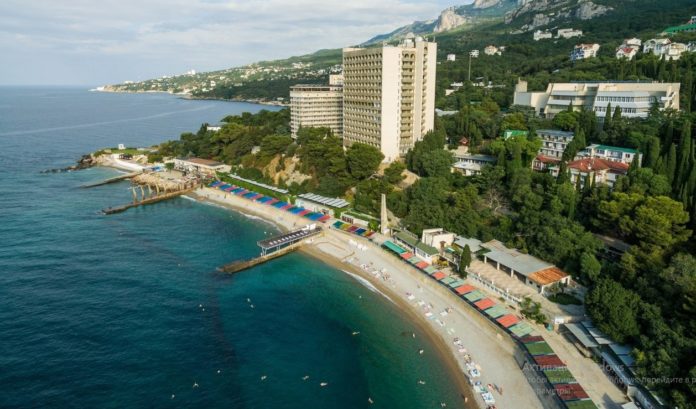 Мисхор, виды Алупкинское шоссе, виды на Мисхор с моря и канатки санатория Белоруссия Мисхорский парк, Мисхорские виды