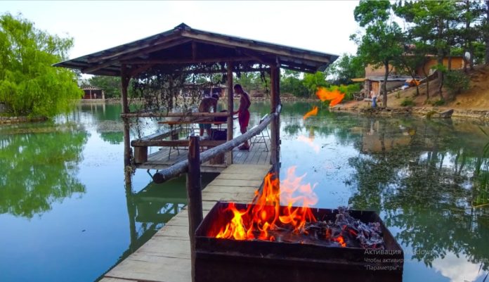 Озеро Васильевское, место пикников и шашлыков в Ялте Озеро Васильевское, место пикников и шашлыков в Ялте