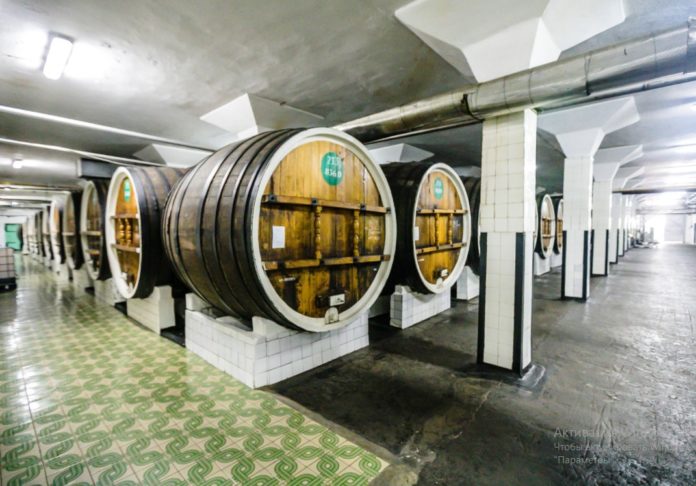 ГП «Гурзуф» — старейшее винодельческое «предприятие Массандры», лучшие вина Гурзуфа ГП "Гурзуф" - старейшее винодельческое "предприятие Массандры", лучшие вина