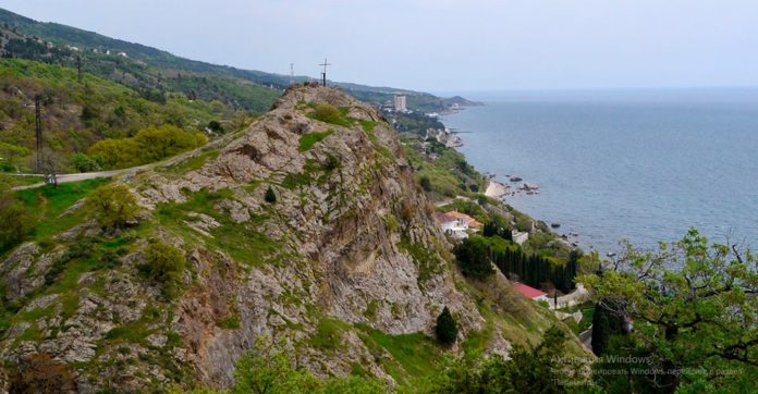 Скала Ифигения, Кастрополь (Береговое) Скала Ифигения, Кастрополь (Береговое)