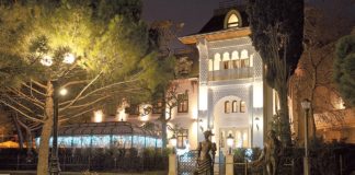 Купальни Роффе в Ялте, ныне Вилла София (С.Ротару) Купальни Роффе в Ялте