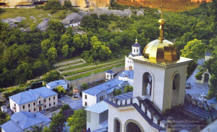 Свято-Успенский пещерный мужской монастырь в Бахчисарае, где находится, история, много фото Свято-Успенский пещерный мужской монастырь