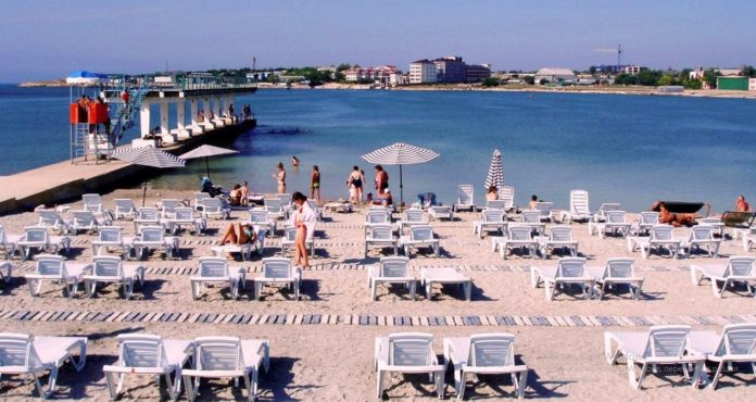 Пляж и бухта Омега в Севастополе Пляж и бухта Омега в Севастополе