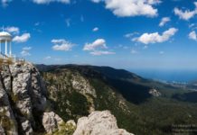 Беседка ветров на Гурзуфской яйле Беседка ветров на Гурзуфской яйле