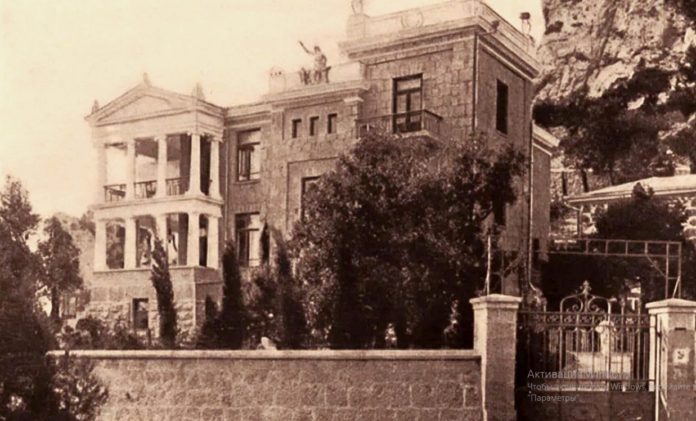 Дача Нюкта (бывшее имение В.М.Кузьменко) в Симеизе Дача Нюкта (бывшее имение В.М.Кузьменко) в Симеизе