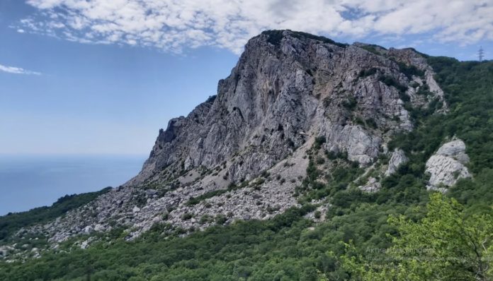 Гора Челеби в окрестностях Фороса Гора Челеби в окрестностях Фороса