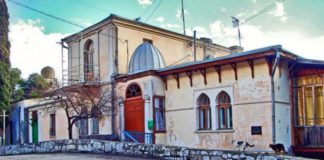 Дача Субботиной «Нора» в Симеизе Дача Субботиной "Нора" в Симеизе