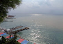 Как Хастабаш заливает акватории Мисхора и Алупки после ливней Как Хастабаш заливает акватории Мисхора и Алупки после ливней