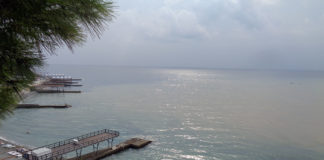 Как Хастабаш заливает акватории Мисхора и Алупки после ливней Как Хастабаш заливает акватории Мисхора и Алупки после ливней