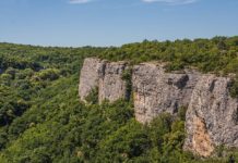 Гора Кызыл-Бурун, Алимова балка Гора Кызыл-Бурун, Алимова балка