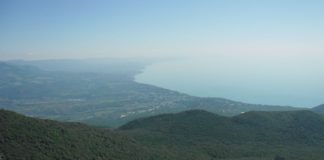 Гора Чамны-Бурун, вершина хребта Урага (Бабуган-Яйла) Гора Чамны-Бурун, вершина хребта Урага (Бабуган-Яйла)