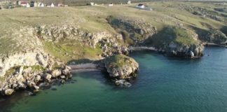 Полуостров и бухта Черепаха, дикий пляж Черепаха, отдых с палаткой в Крыму Полуостров и бухта Черепаха, дикий пляж Черепаха, отдых с палаткой в Крыму