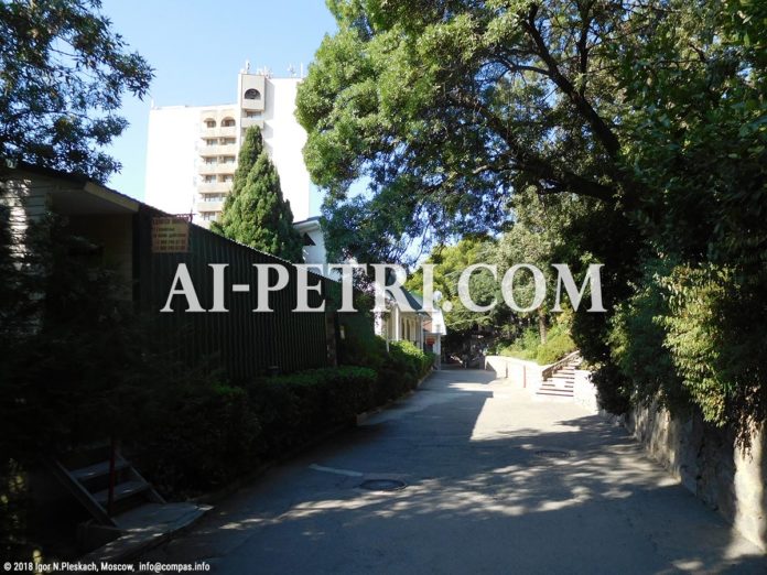 Санаторий Ай-Петри в Мисхоре, корпуса и парк санатория, фотоэкскурсия, Часть-1 Санаторий Ай-Петри в Мисхоре, корпуса и парк, фотоэкскурсия, Часть-1