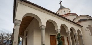 Храм Покрова Божией Матери в Нижней Ореанде, Ялта Храм Покрова Божией Матери в Нижней Ореанде, Ялта