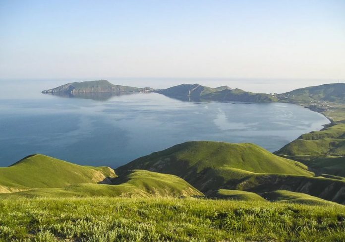 Завод Гидроприбор в Двуякорной бухте в Орджоникидзе, бывший секретный объект Двуякорная бухта в Орджоникидзе и бывший секретный объект "Гидроприбор"