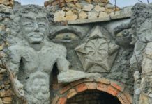 Замок отшельника в селе Межгорье (Белогорский район Крыма), истуканы и привидения.. Замок отшельника в селе Межгорье (Белогорский район Крыма), истуканы и привидения..