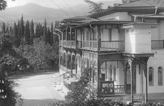 Имение Меллер-Закомельских в Ялте (Крым), старинная дача в центре Ялты, история