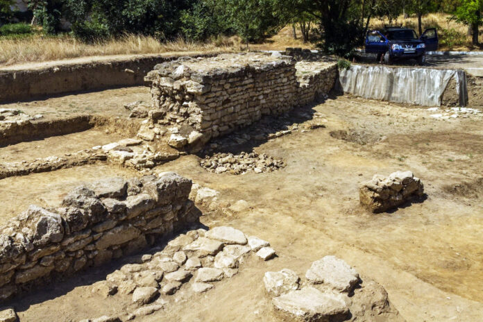 Древний город Тиритака: археологическая жемчужина Крыма раскрывает тайны Боспорского царства