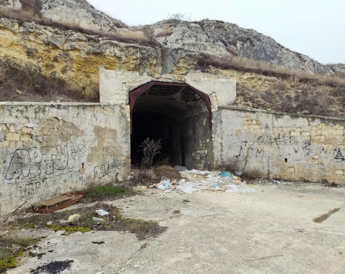 Мазанское овощефруктохранилище в Симферополе, необычное подземное творение советской инженерной мысли