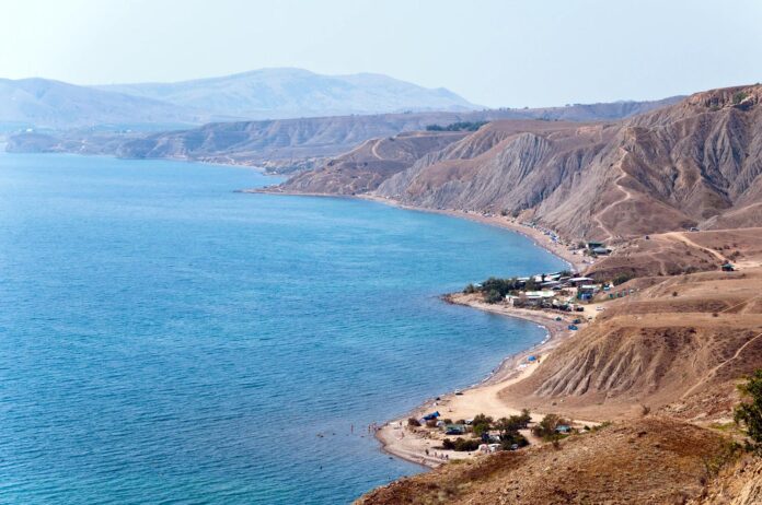 Лисья бухта, Крым: заповедник свободы на Крымском побережье Лисья бухта, Крым: заповедник свободы на Крымском побережье